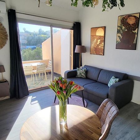 Appartement En Residence Avec Piscine Bandol Extérieur photo
