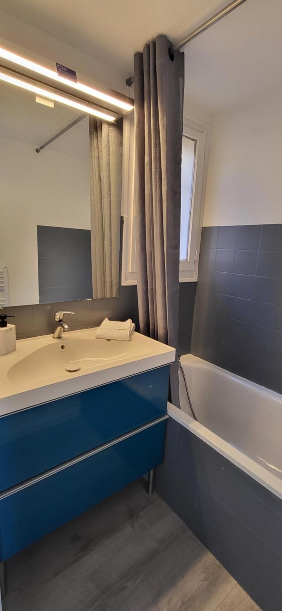 Appartement En Residence Avec Piscine Bandol Extérieur photo