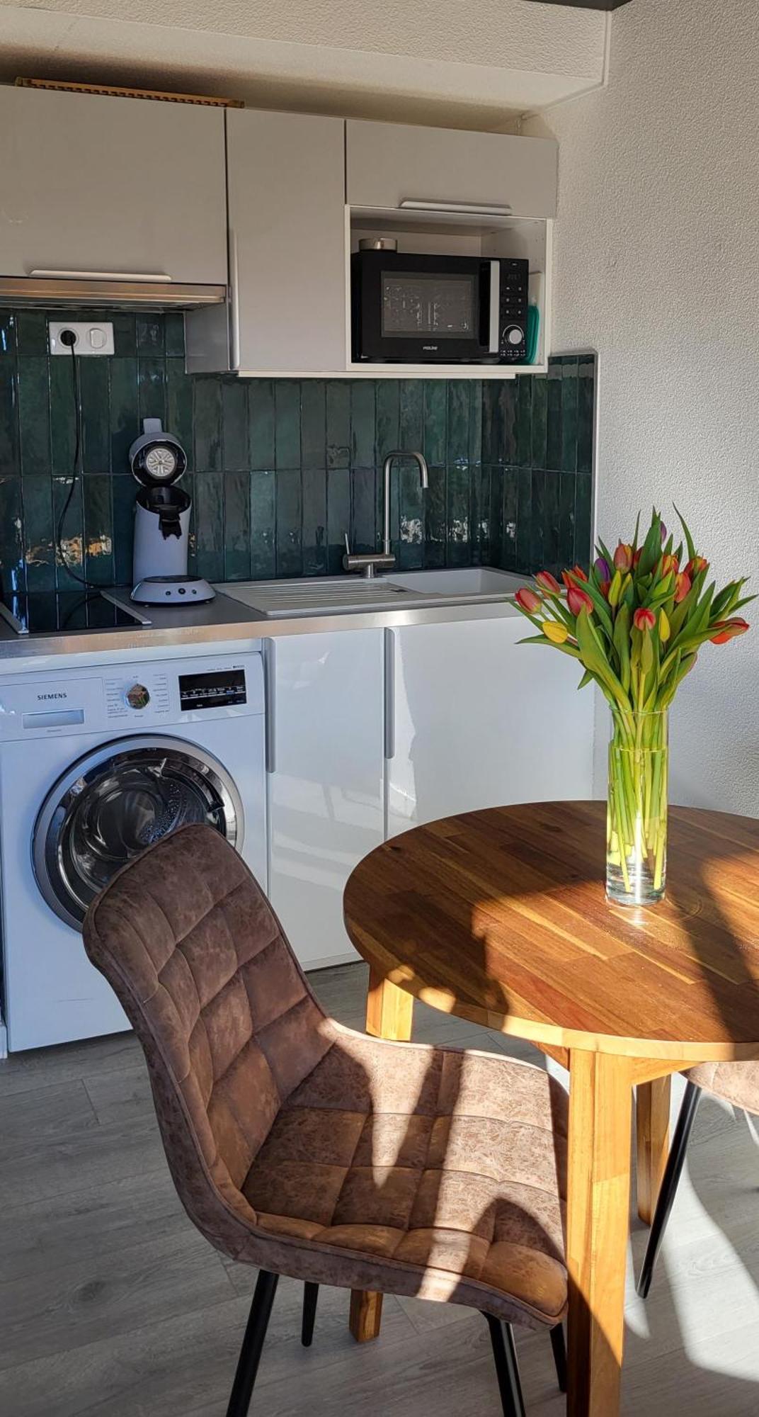 Appartement En Residence Avec Piscine Bandol Extérieur photo