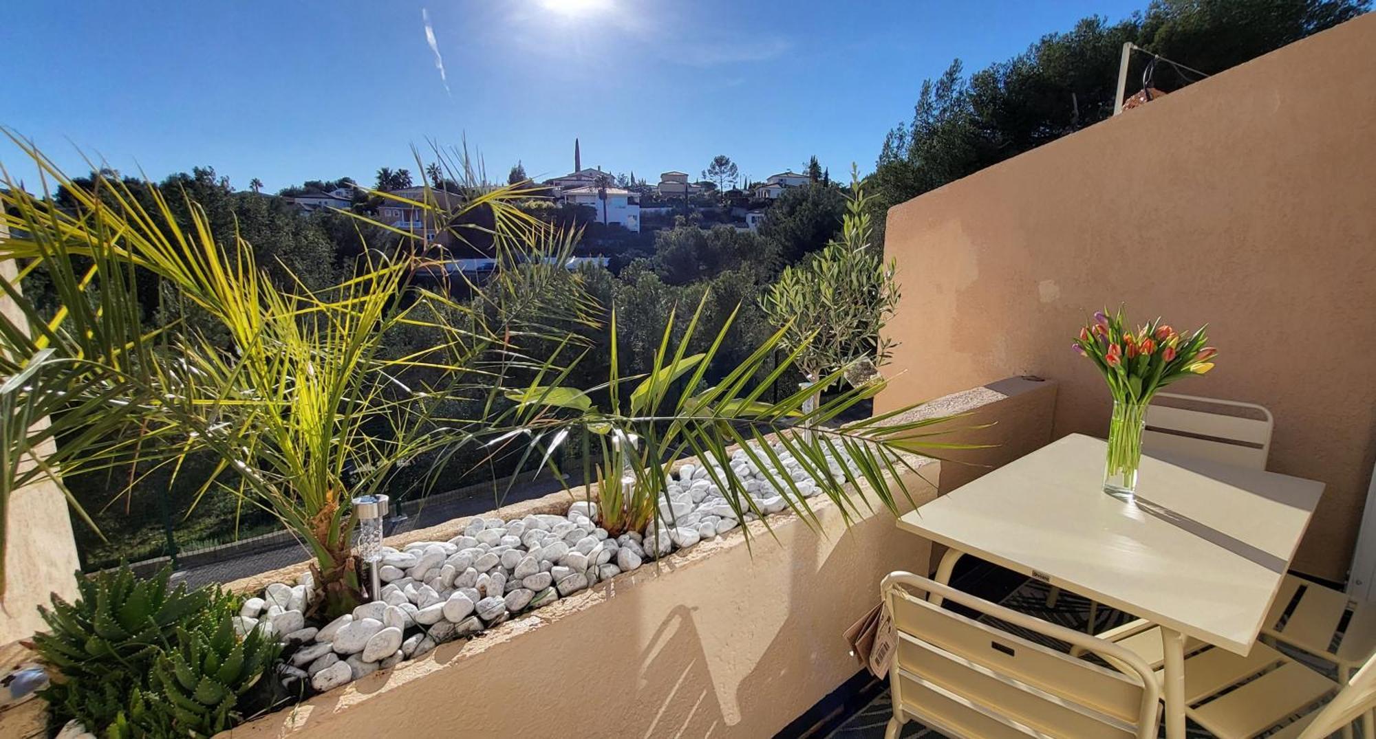 Appartement En Residence Avec Piscine Bandol Extérieur photo